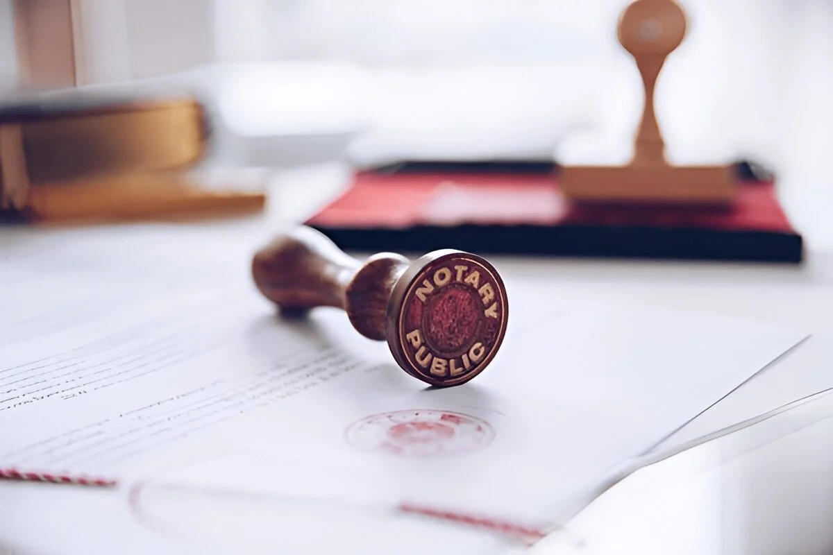 Manage Law Office Signing Needs With Mobile Notary Professionals for Flexible Scheduling